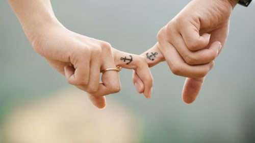 जब आप किसी से मिलें तो यूं मिले कि उससे पहली बार मिल रहे हैं.