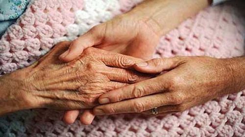 Treatment of elderly people at our homes