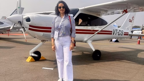बॉलीवुड एक्ट्रेस और एक्टिविस्ट गुल पनाग को ही देख लीजिए, वे हर रोज लिफ्ट में एक 'एल्फी' (Elfie - लिफ्ट में ली गई सेल्फी) लेती हैं और उसे अपने फैंस के साथ शेयर करती हैं। यह जिंदगी को जिंदादिली से जीने का उनका अपना एक तरीका है।